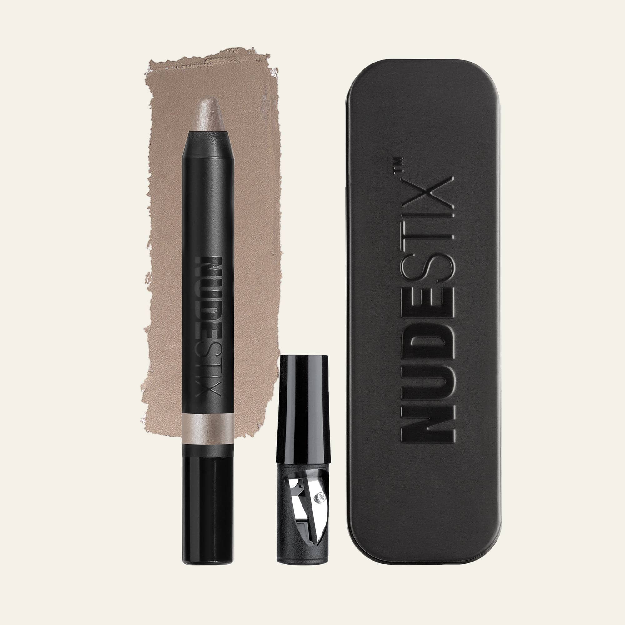 Magnetic Matte Eye in shade Oh! Bergine-1