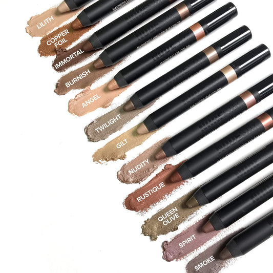 Flat lay and texture swatch of Magnetic Eye Color in shade Immortal -107