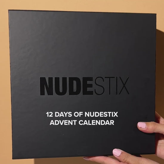 nudestixの 12 日間 - アドベント カレンダー セール